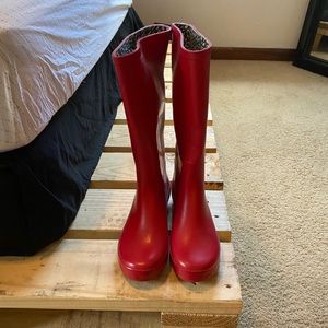 Rain boots